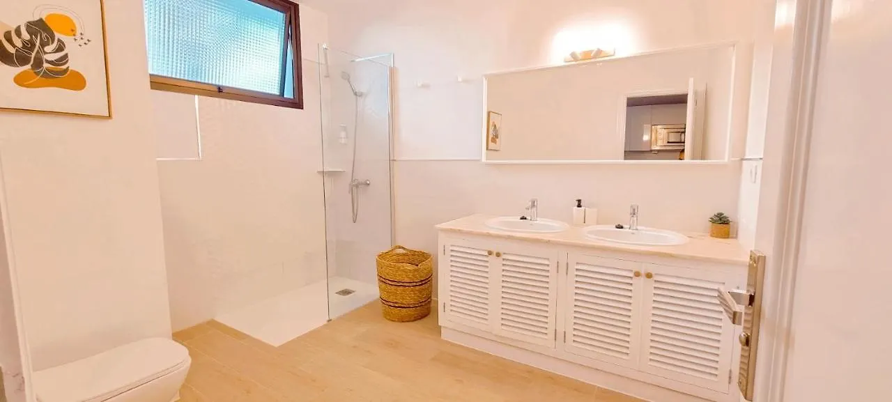 Maresia Village لوس رياليخوس شقة
