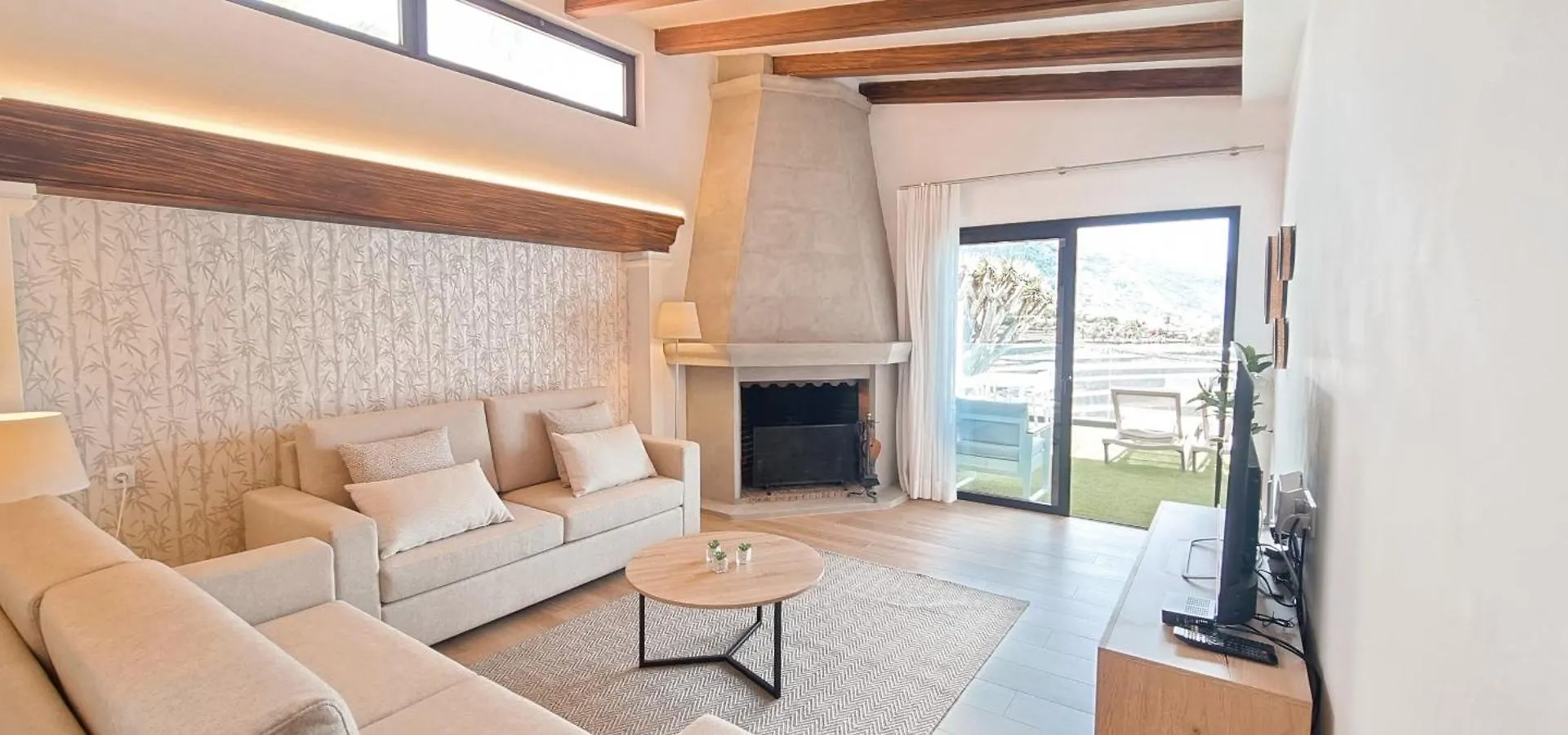 Maresia Village لوس رياليخوس شقة